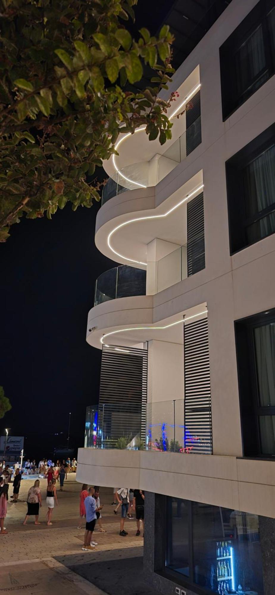 Lion Gate Hotel ساراندا المظهر الخارجي الصورة